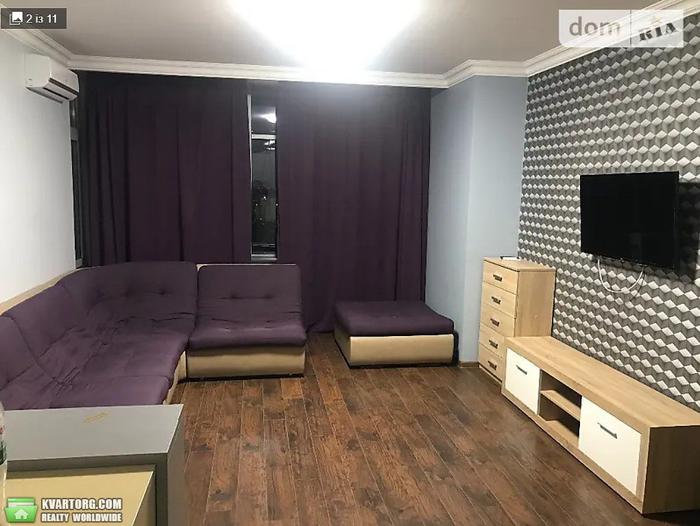 Rent out 2-room apartment. Киев,  Дарницкий бул — photo 2