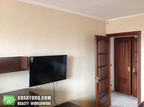 Sell 2-room apartment. Киев, Дегтяревская — photo 1