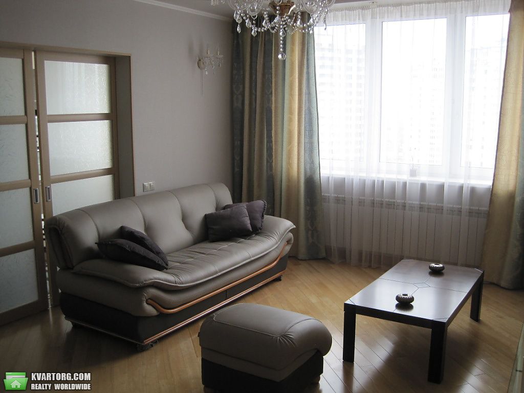 Rent out 2-room apartment. Киев, Елизаветы Чавдар — photo 3
