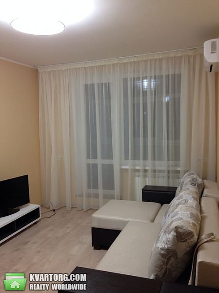 Sell 1-room apartment. Киев, Героев Днепра — photo 1