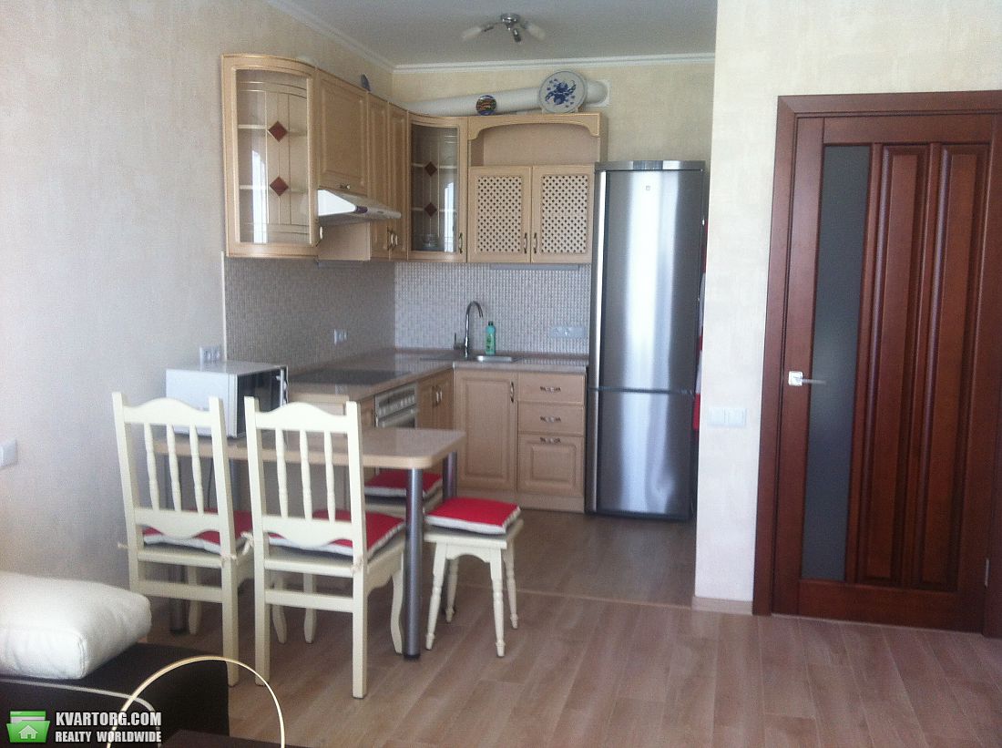 Rent out 1-room apartment. Киев,  Златоустовская — photo 5