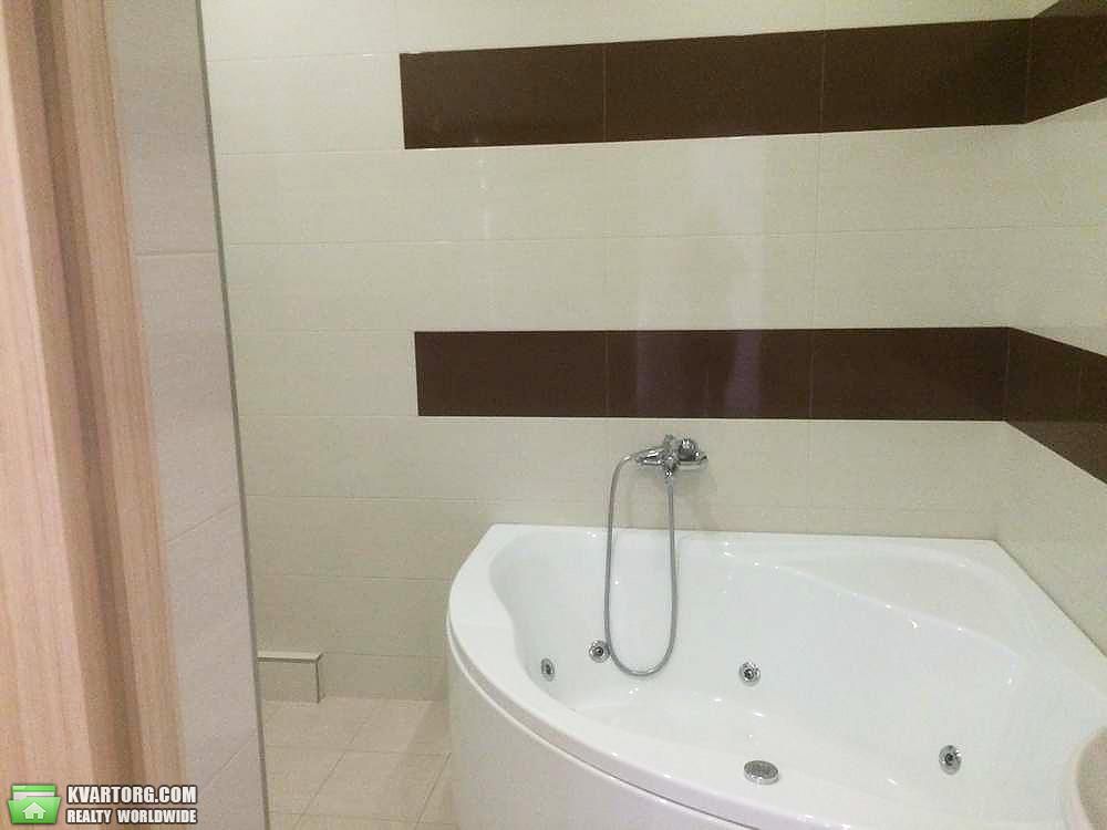 Rent out 3-room apartment. Киев,  Окипной — photo 7