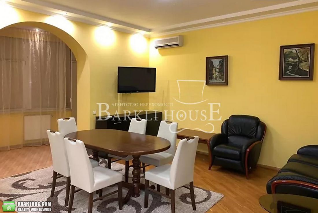 Rent out 4-room apartment. Киев,  Старонаводницкая — photo 1