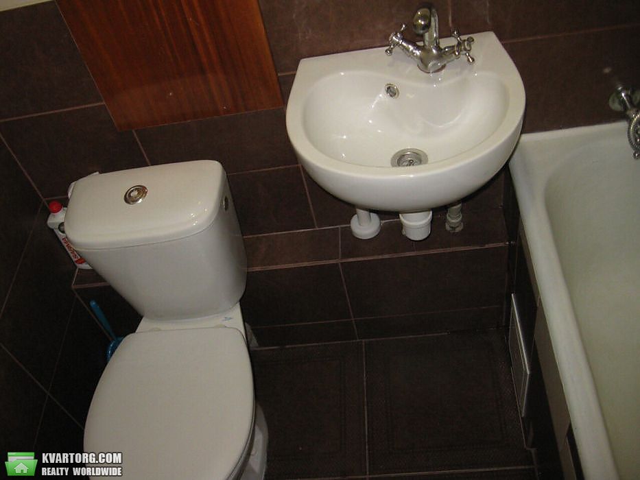 Sell 1-room apartment. Киев,  Труда бул — photo 9