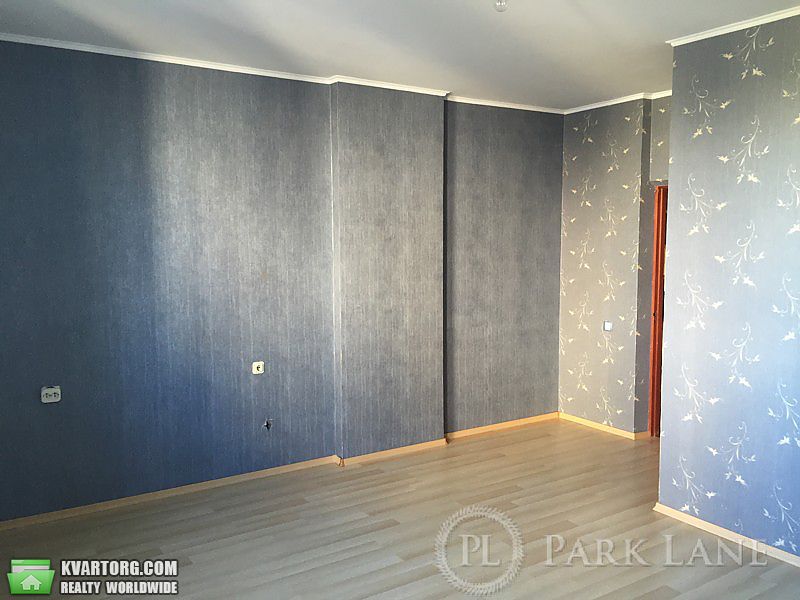 Sell 3-room apartment. Киев,  Амосова — photo 4