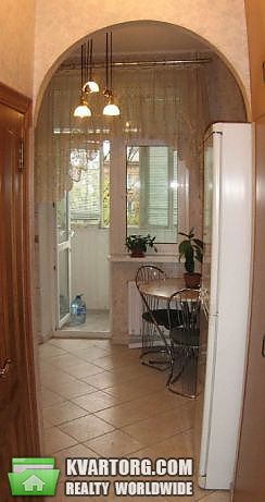 Rent out 2-room apartment. Киев,  Уманская — photo 7