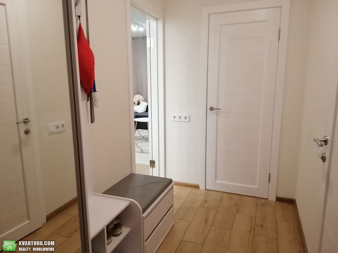 Rent out 2-room apartment. Ирпень, Миниральная — photo 1