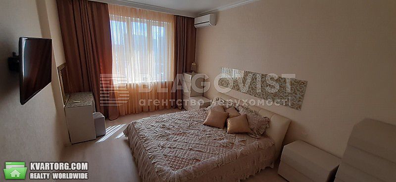 Sell 2-room apartment. Киев,  Днепровская наб — photo 5