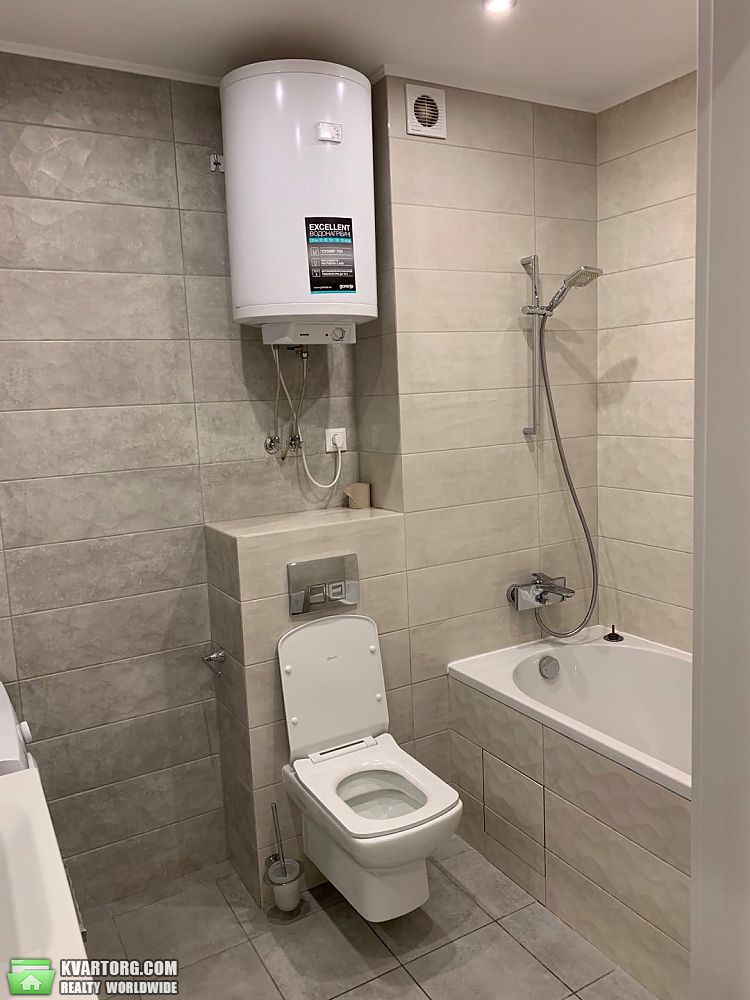 Rent out 2-room apartment. Киев,  Герцена — photo 9