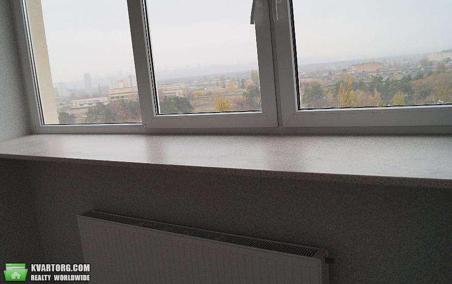 Sell 1-room apartment. Киев,  Воскресенская — photo 4
