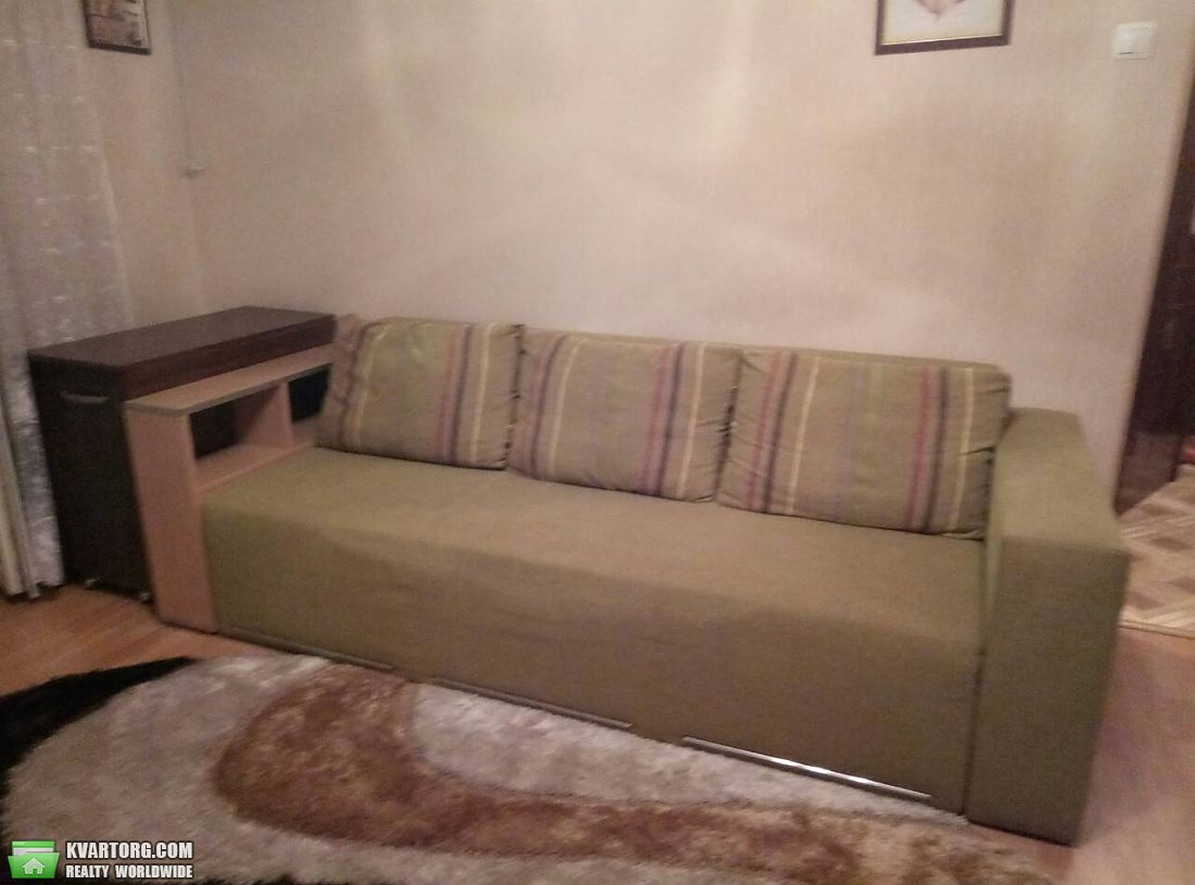 Rent out 1-room apartment. Киев,  Голосеевский пр — photo 1