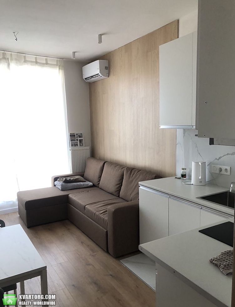 Rent out 1-room apartment. Львов, Трускавецкая — photo 10