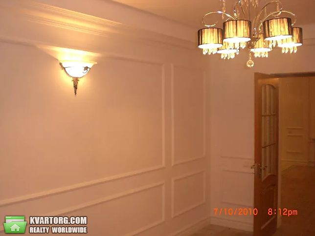 Rent out 2-room apartment. Киев,  Киквидзе — photo 3