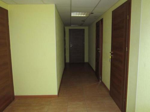 Rent out office. Киев, Бажана Николая просп. — photo 8