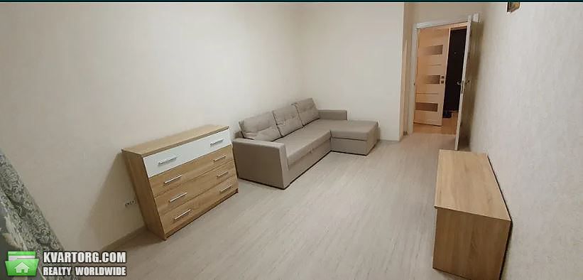 Rent out 1-room apartment. Киев, пр.Правды — photo 1