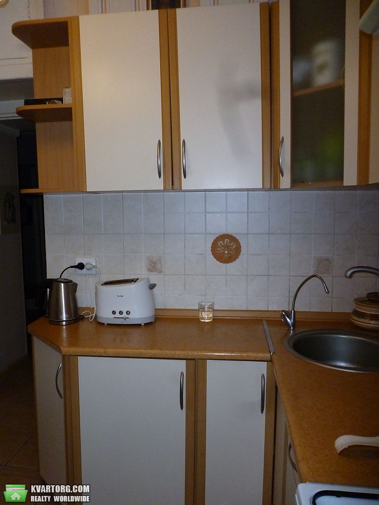 Sell 3-room apartment. Одесса, Генерала Петрова — photo 1