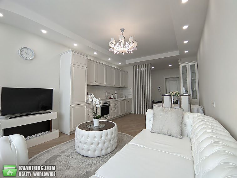 Sell 2-room apartment. Киев, Вышгородская — photo 4