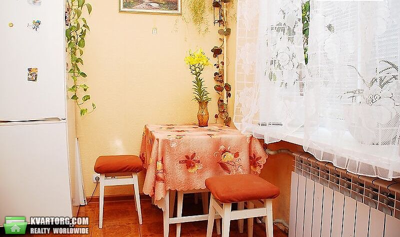 Sell 3-room apartment. Киев,  Харьковское шоссе — photo 2