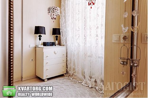 Sell 2-room apartment. Киев, Щорса — photo 5