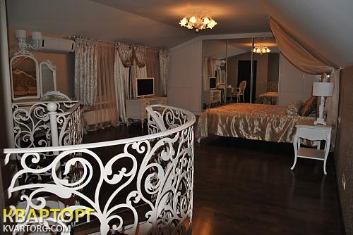 Rent out 3-room apartment. Одесса, Соборная площадь — photo 4