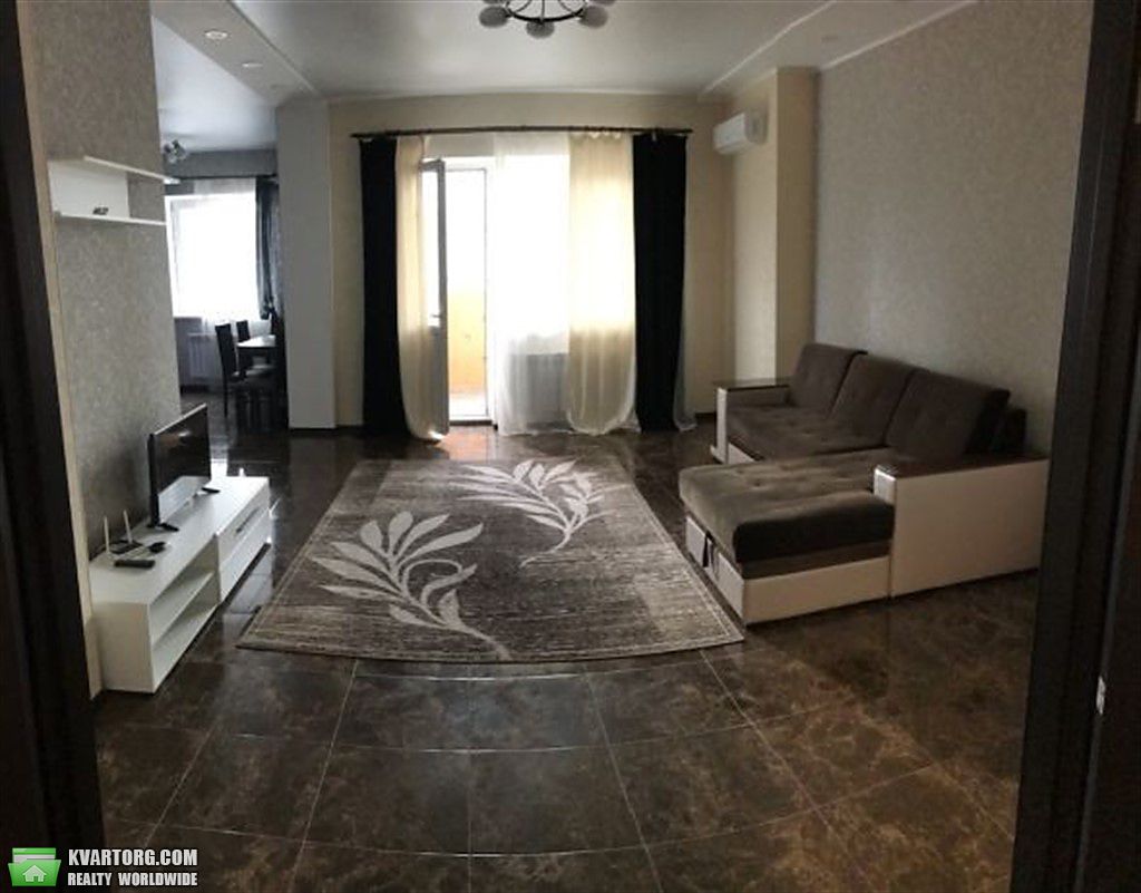 Rent out 3-room apartment. Киев,  Туманяна — photo 2