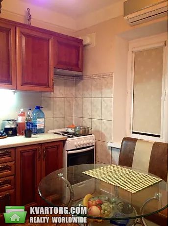 Rent out 1-room apartment. Киев, Новогоспитальная — photo 9
