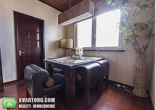 Rent out 4-room apartment. Киев, ул. Дмитриевская — photo 8