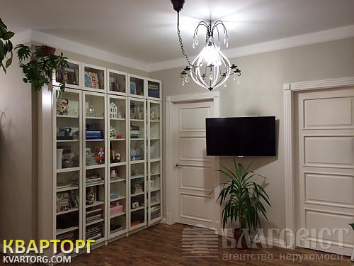 Sell 3-room apartment. Киев,  Урловская — photo 1