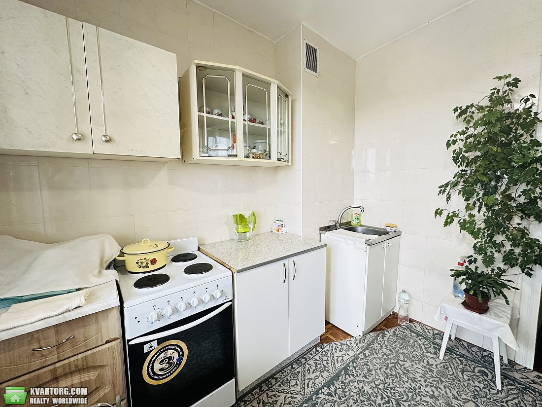 Sell 1-room apartment. Одесса, Проспект Добровольского — photo 1