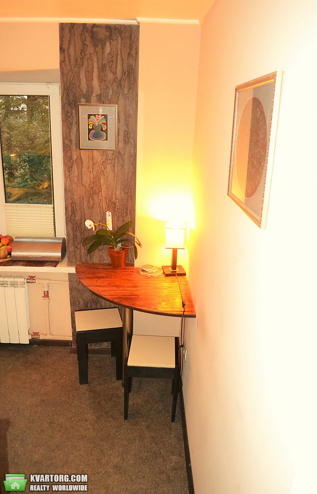 Sell 2-room apartment. Киев, Галагановская — photo 2