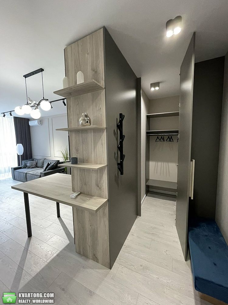 Rent out 2-room apartment. Киев,  Предславинская — photo 9