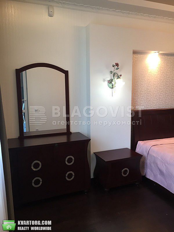 Rent out 2-room apartment. Киев,  Голосеевский пр — photo 3