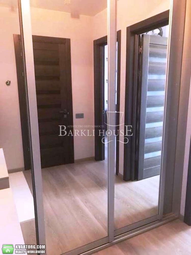 Rent out 1-room apartment. Киев,  Петрицкого — photo 5