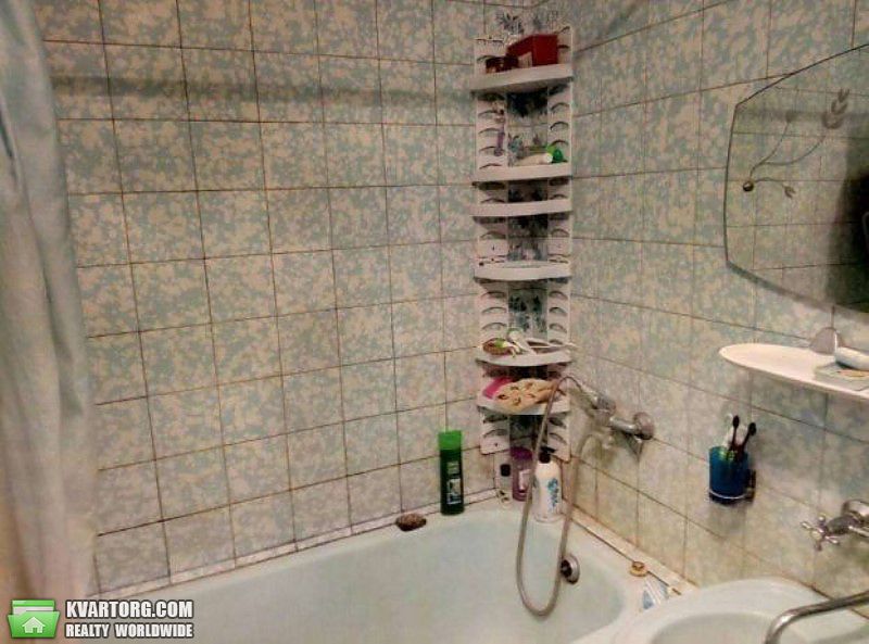 Sell 3-room apartment. Киев,  Героев Днепра — photo 2