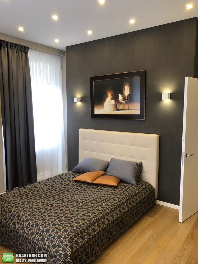 Rent out 5-room apartment. Киев, Драгомирова ул. — photo 6