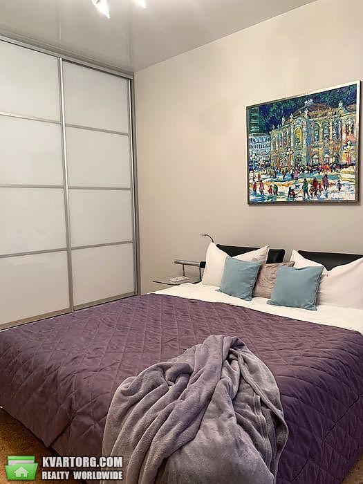 Rent out 2-room apartment. Киев, Волошська — photo 9