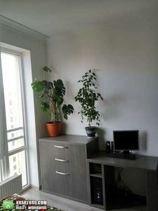 Sell 1-room apartment. Киев,  Петрицкого — photo 1