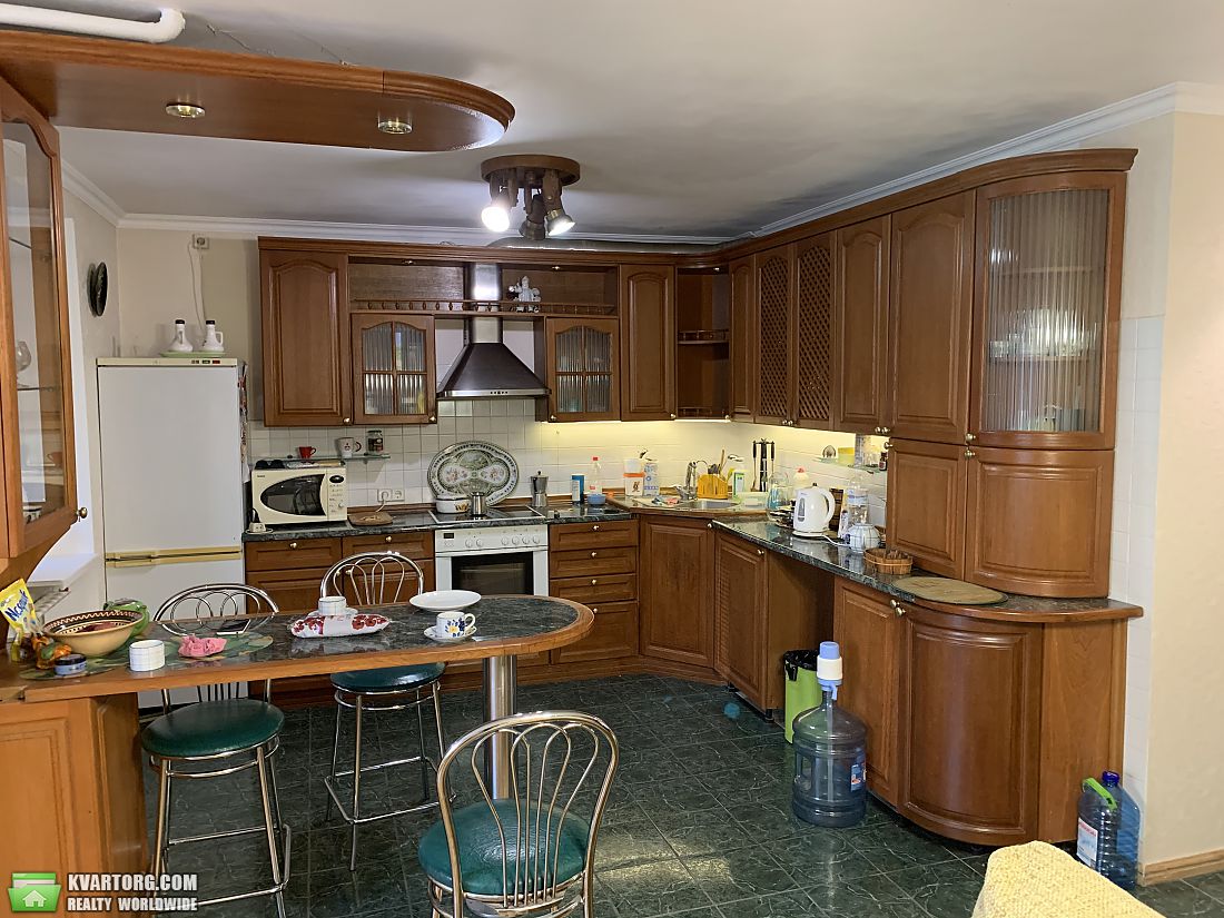 Sell 4-room apartment. Киев,  Драгомирова — photo 3