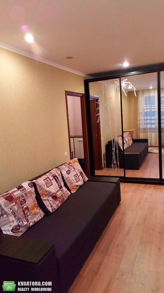 Rent out 2-room apartment. Харьков, Проспект Гагарина — photo 4