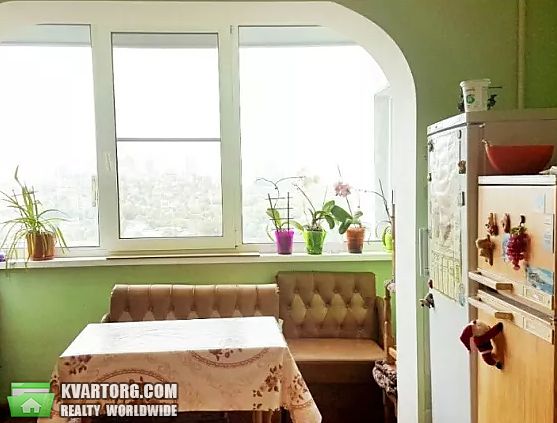 Sell 4-room apartment. Киев,  Феодосийская — photo 2