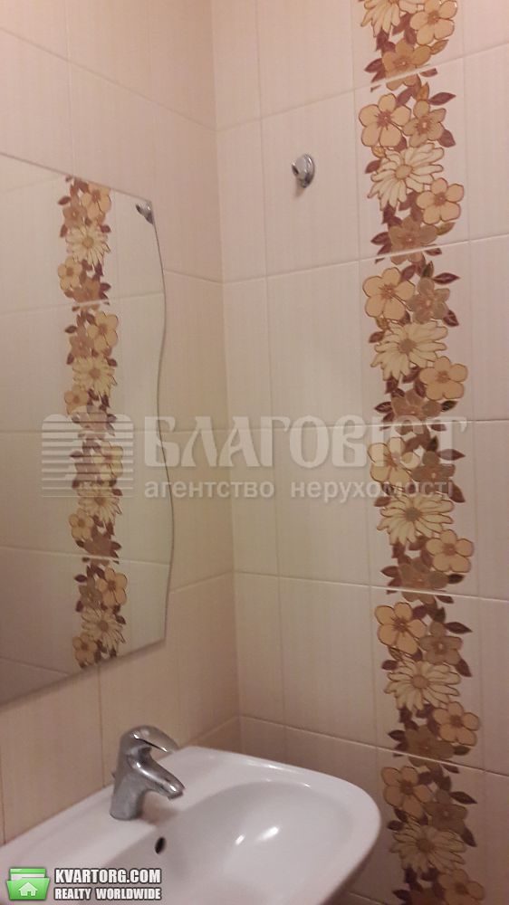 Rent out 3-room apartment. Киев,  Леси Украинки бул — photo 2
