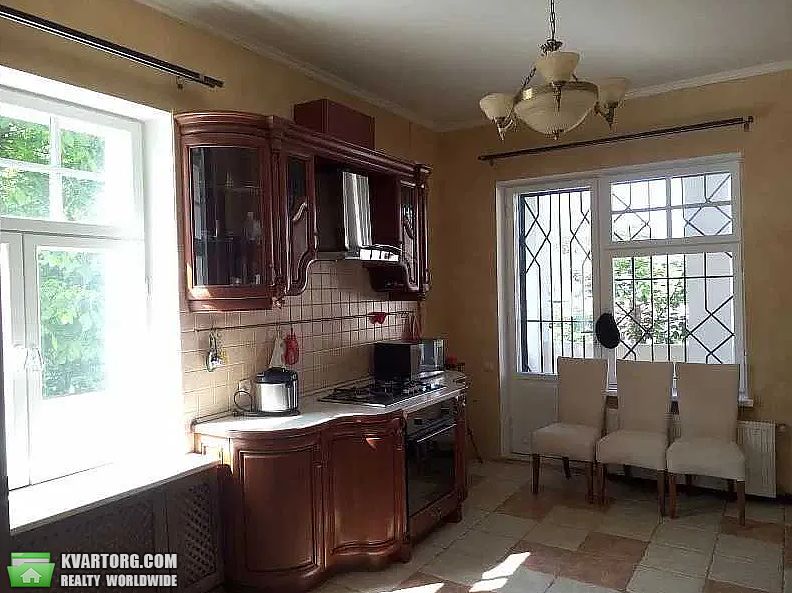 Rent out house. Киев,  Садовая Осокорки — photo 4