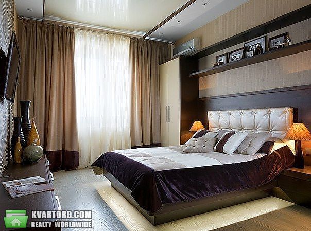 Rent out 2-room apartment. Киев, Коновальца Евгения — photo 3