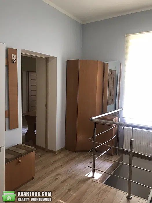 Rent out 2-room apartment. Львов, Стрімка — photo 2