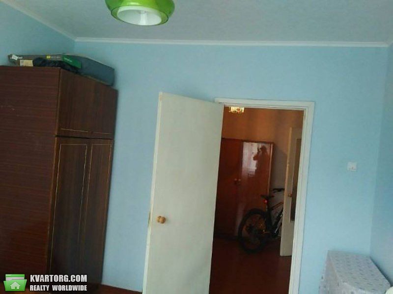 Sell 3-room apartment. Киев,  Свободы пр — photo 1