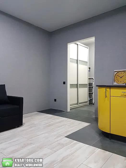 Rent out 1-room apartment. Киев,  Петропавловская — photo 2