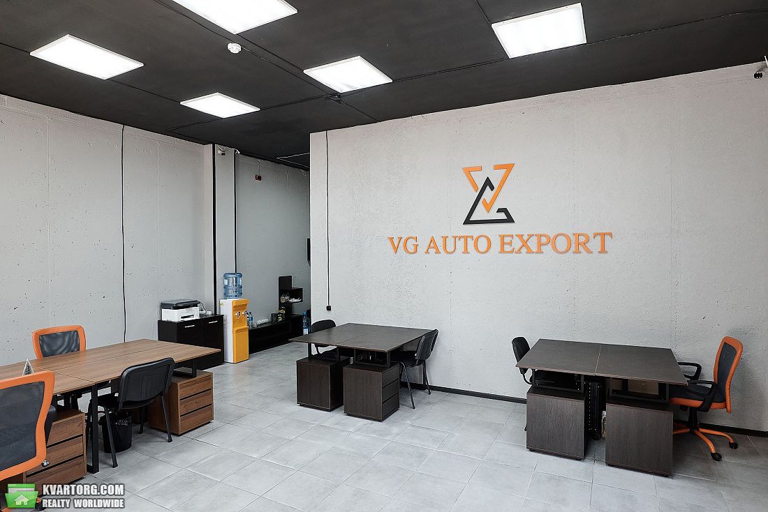 Rent out office. Киев, Соломенская — photo 4