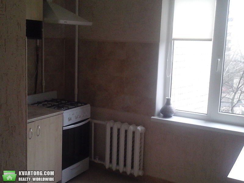 Sell 3-room apartment. Киев,  Порика — photo 8