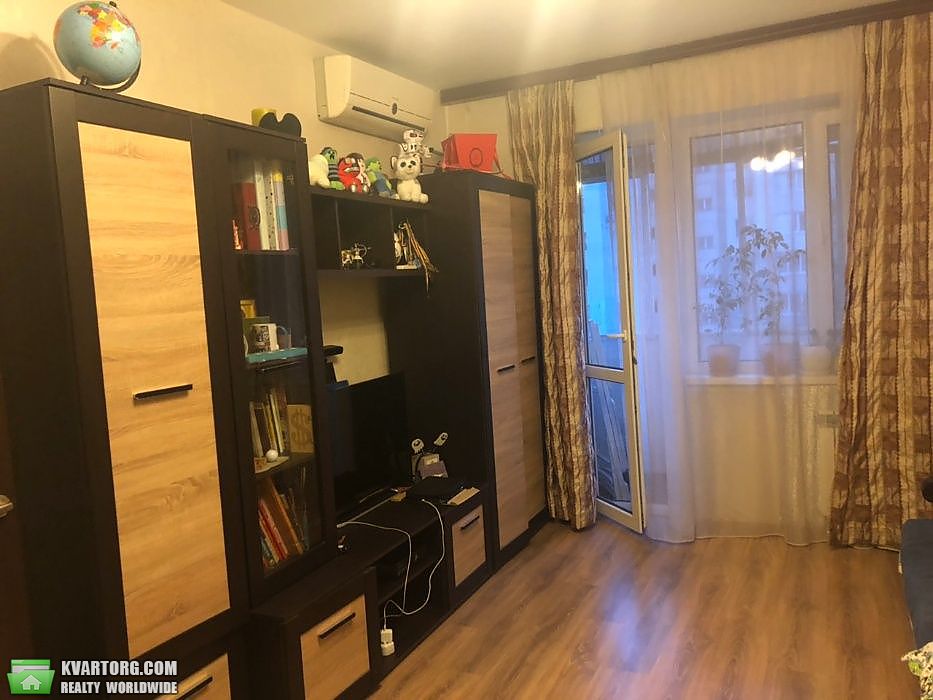 Sell 1-room apartment. Киев,  Героев Сталинграда пр — photo 1