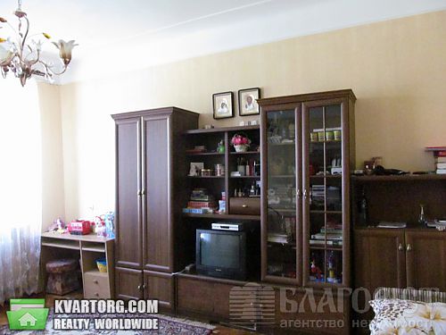 Sell 2-room apartment. Киев, Богомольца — photo 1